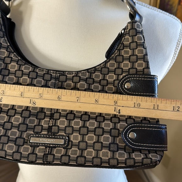 Nine West Chocolate brown and black shoulder bag great condition - Picture 9 of 11